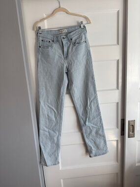 Abercrombie & Fitch / 90s straight mid rise 26 extra long